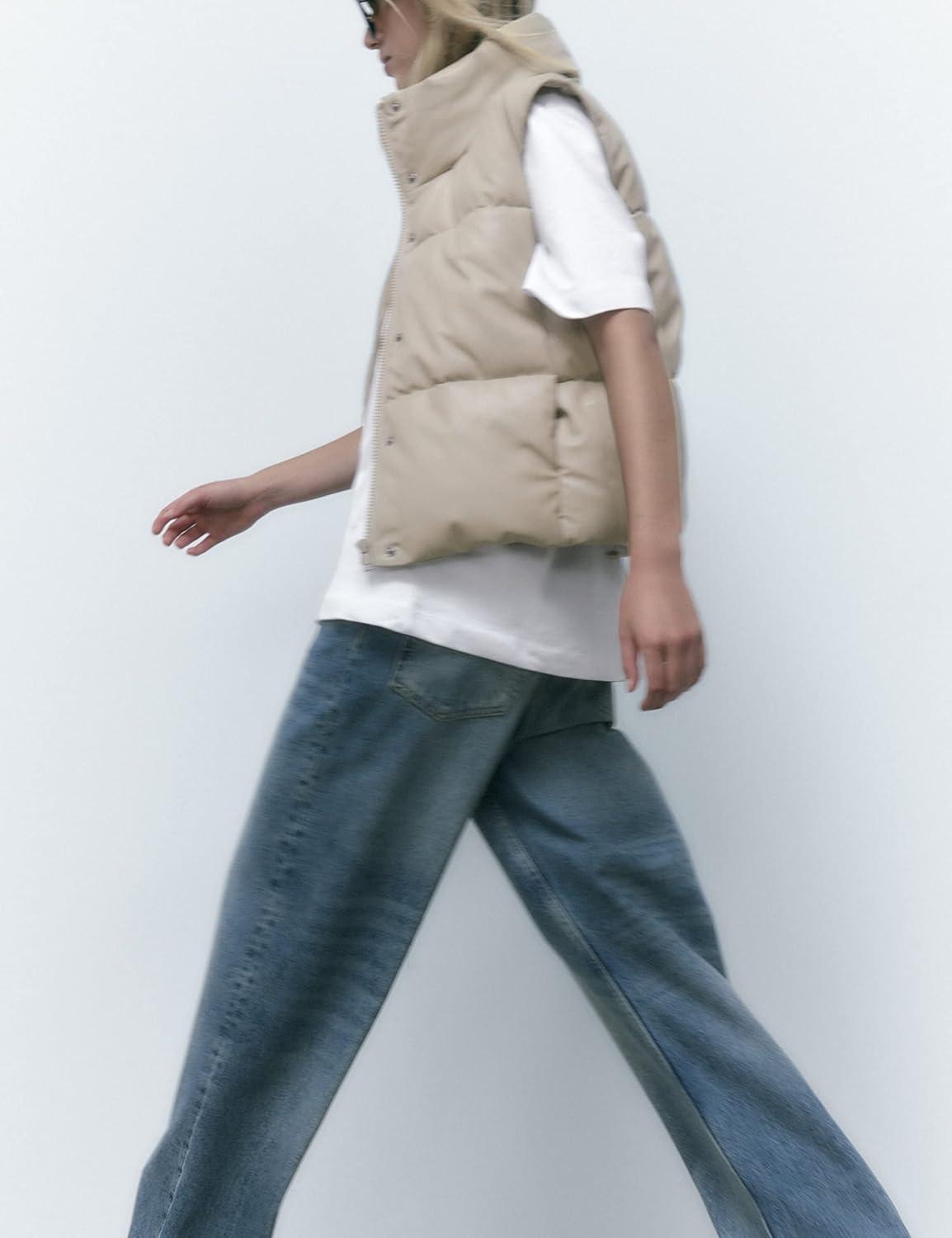 imageAiloqing Womens Faux Leather Puffer Vest Zip Up Sleeveless Winter Cropped JacketBeige