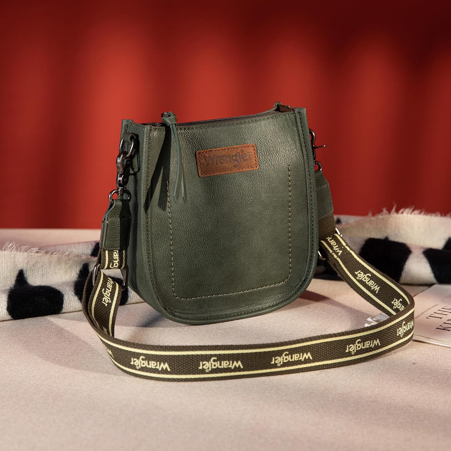 image:imageWrangler Small Crossbody Bag for Women Mini Shoulder Purse with Adjustable Strap Vegan Leather Phone PurseGreen