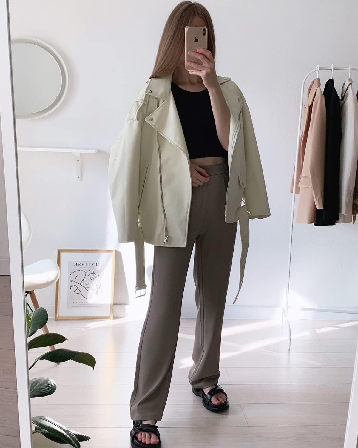 image:imageLY VAREY LIN Women Faux Leather Jacket Lapel Collar Motorcycle Zip Up Long Sleeve Motor Biker Short Coat Jacket2123beige