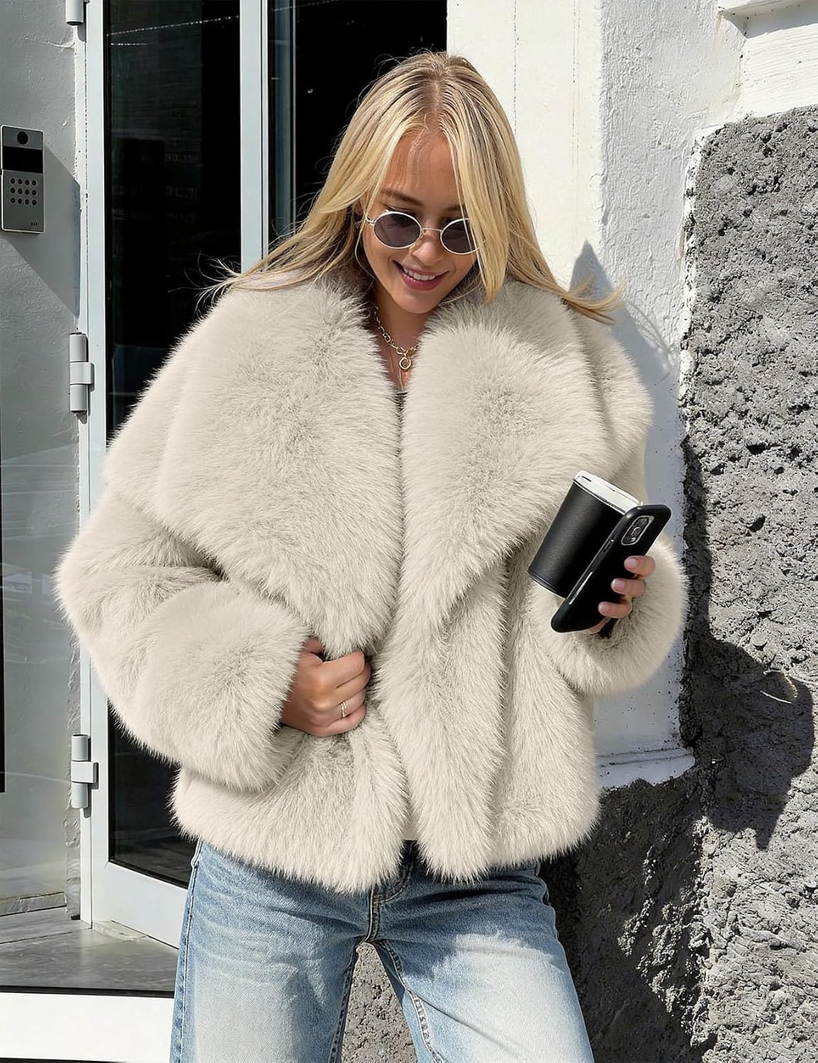 image:imageKissonic Women Faux Fur Coat Lapel Collar Shaggy Warm Short Fluffy JacketOffwhite